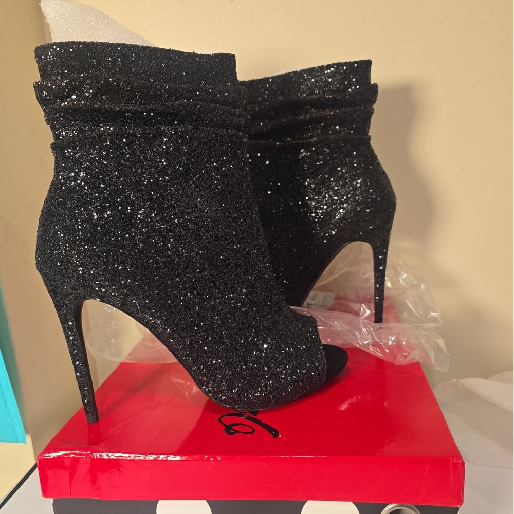 Nelly Bernal Spotlight Women's 11 M Black Glitter Peep Toe Stiletto Ankle Boots